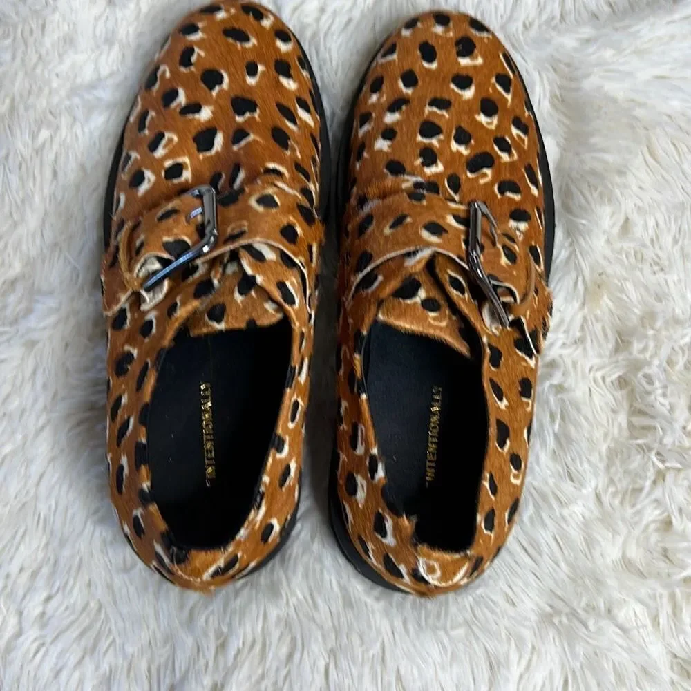 Intentionally Blank Reece Shoes Tan Cheetah - Picture 4 of 9